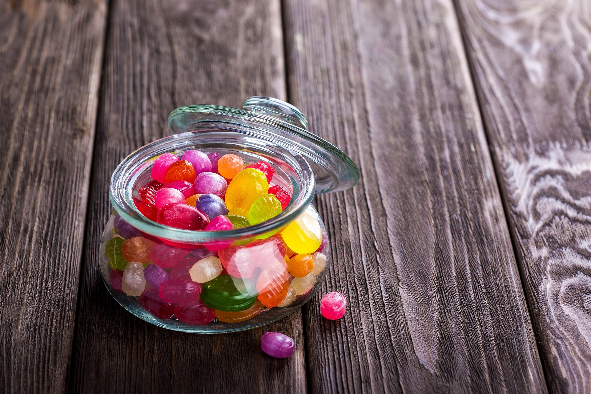 candies 1961536 1920